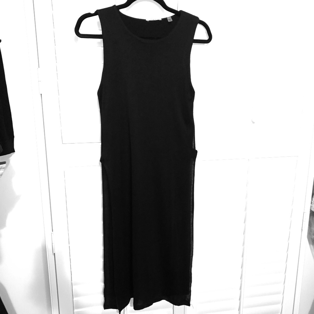 Midi black dress